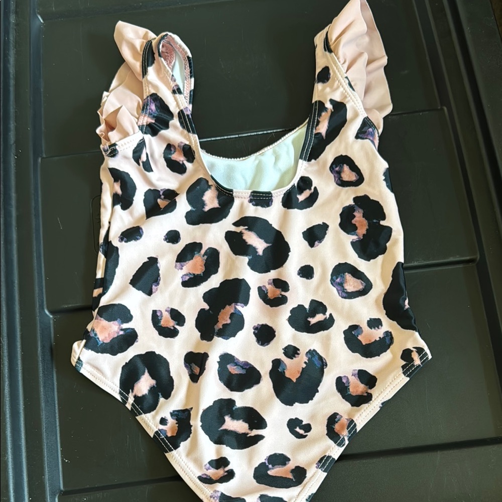 Leopard Print Ruffle Swimsuit - Picture 2 of 4